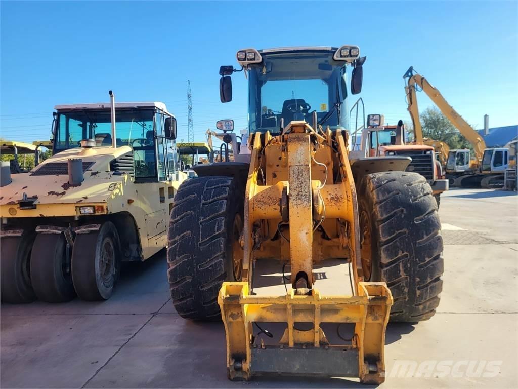 Liebherr L 550 4X4 Строительная техника - Другие