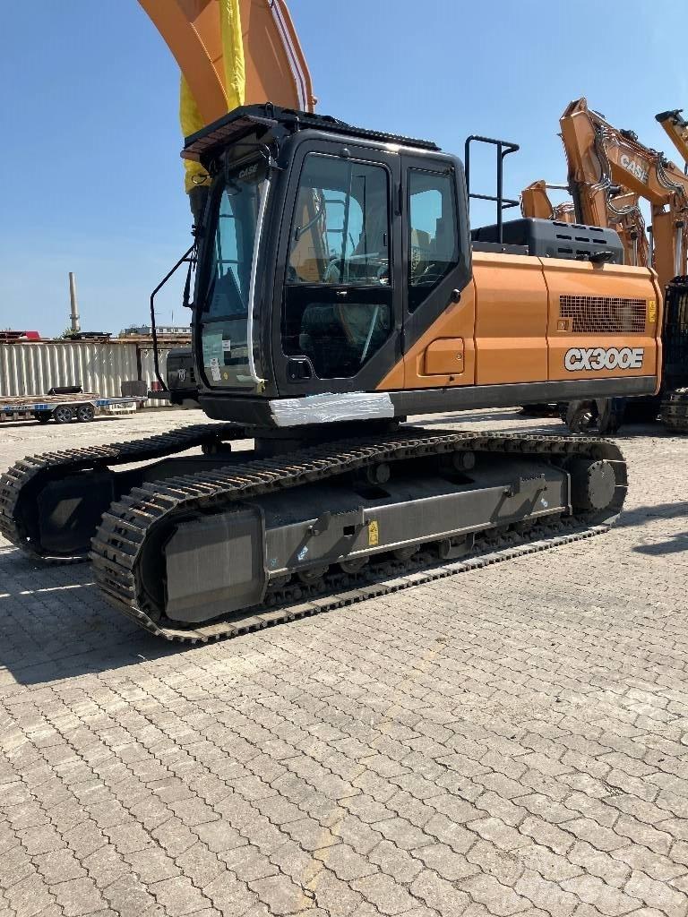 CASE CX300E Гусеничные экскаваторы