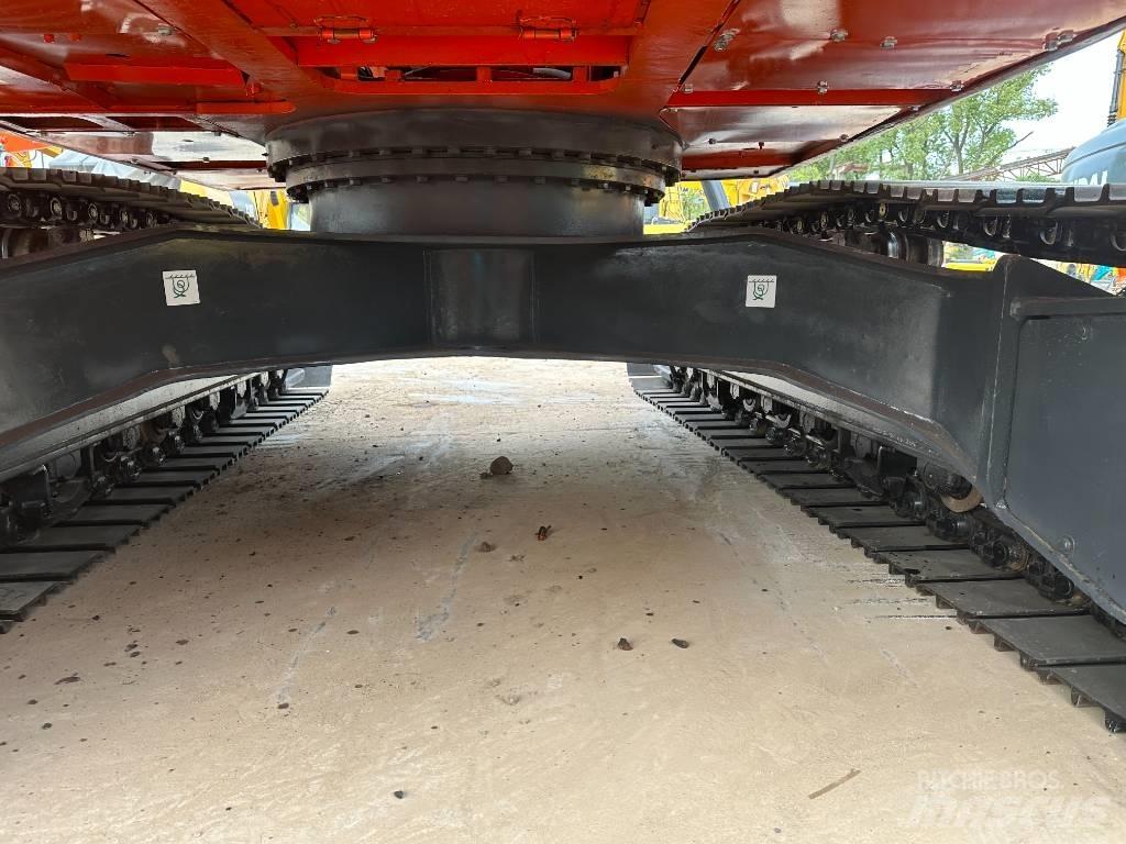 Doosan DX 225 LC-9 Гусеничные экскаваторы
