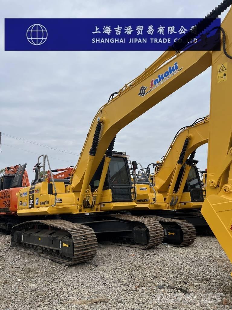 Komatsu PC 220 Гусеничные экскаваторы