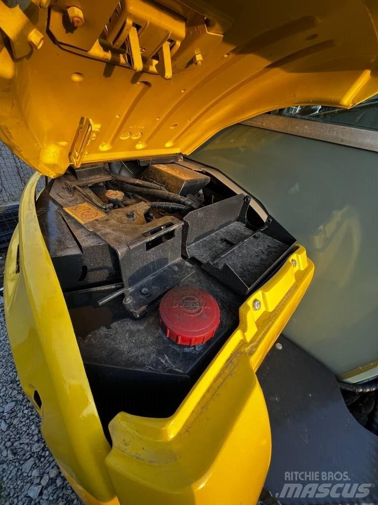 Yanmar Vio 55-5 B Мини-экскаваторы