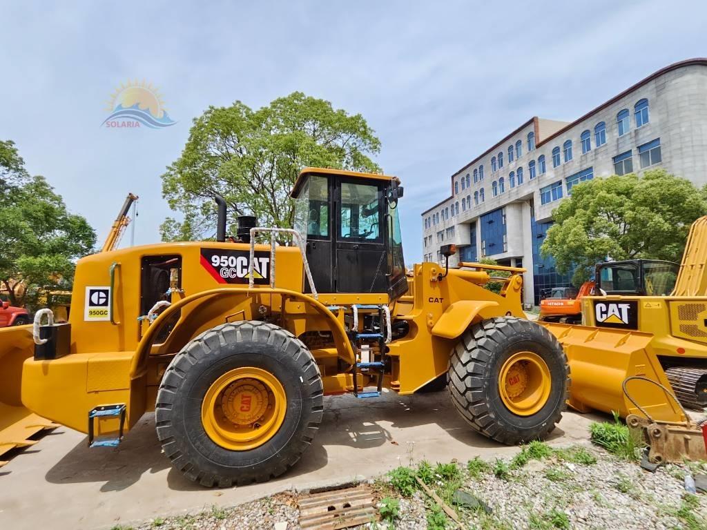 CAT 950 GC Фронтальные погрузчики