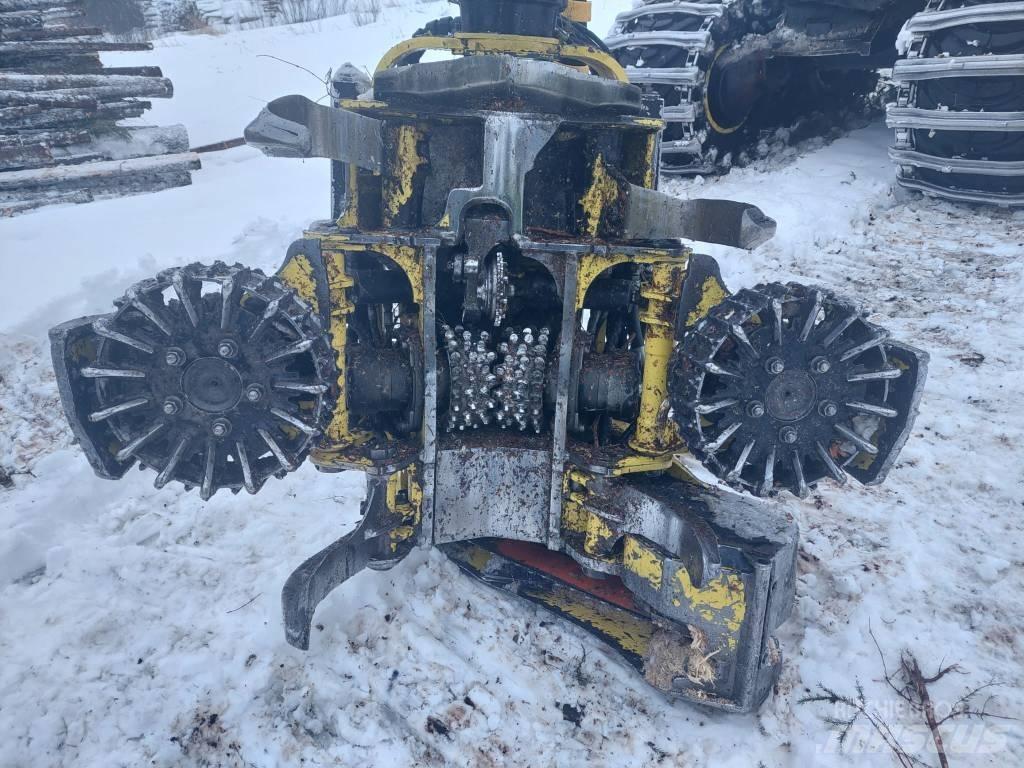 John Deere 1070 E Харвестеры
