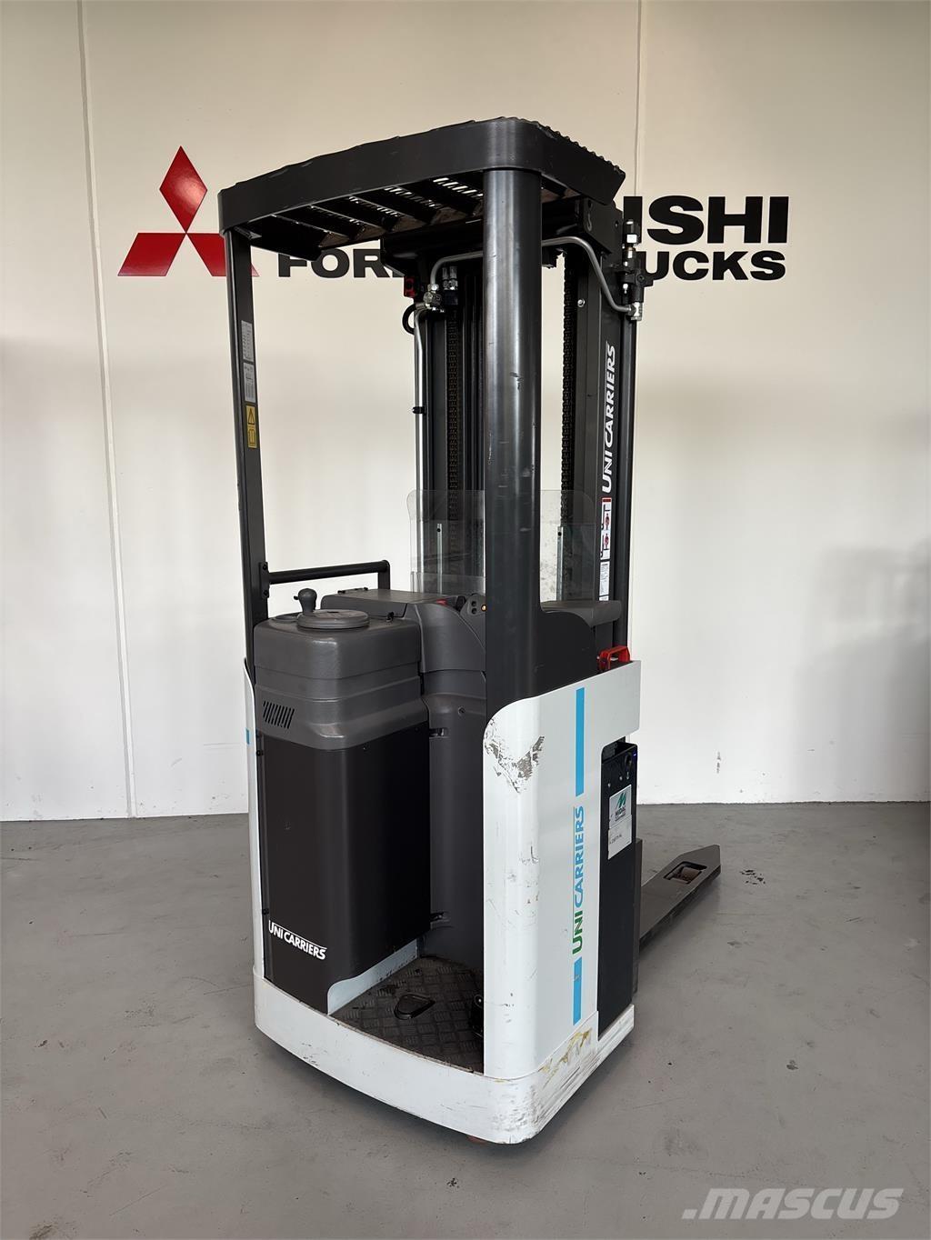 Atlet A160 Самоходные электроштабелёры