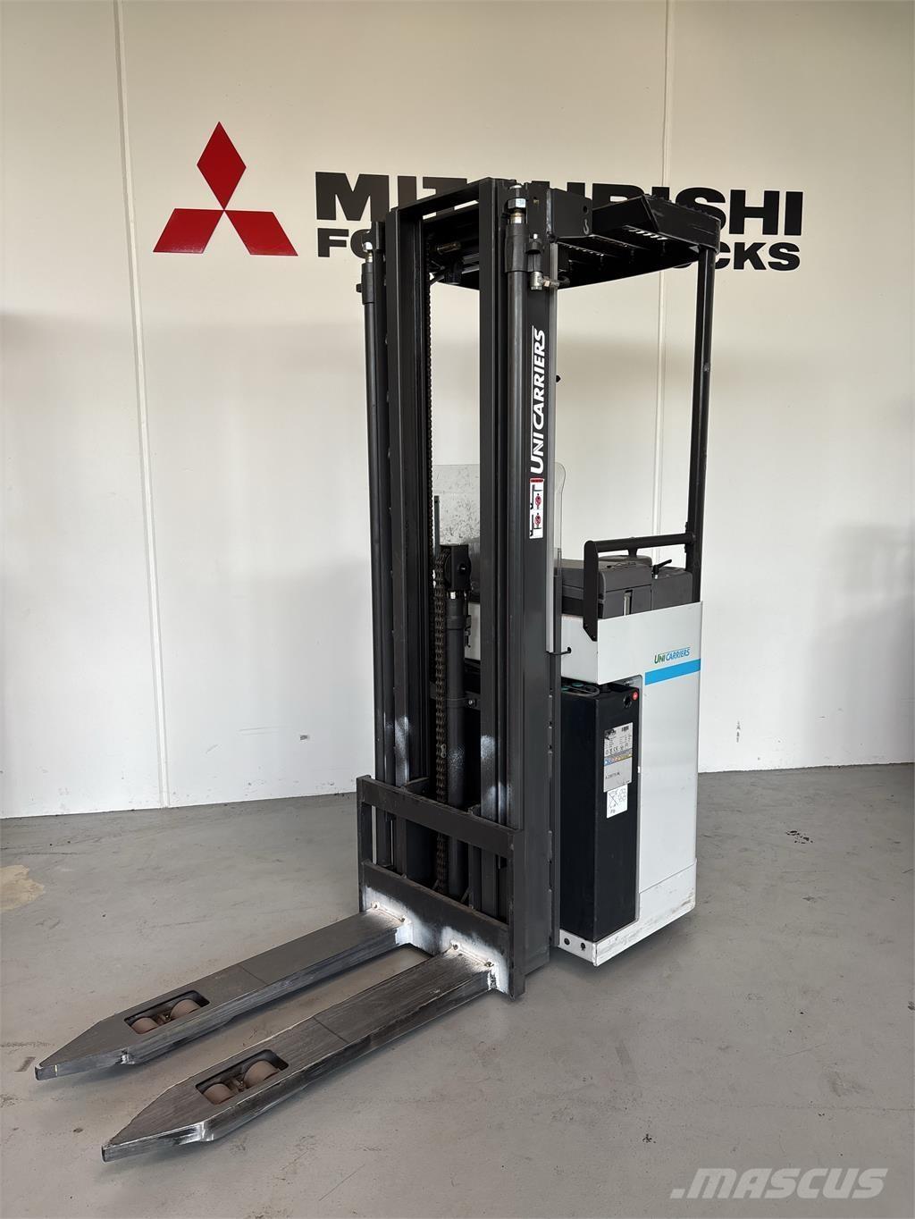 Atlet A160 Самоходные электроштабелёры