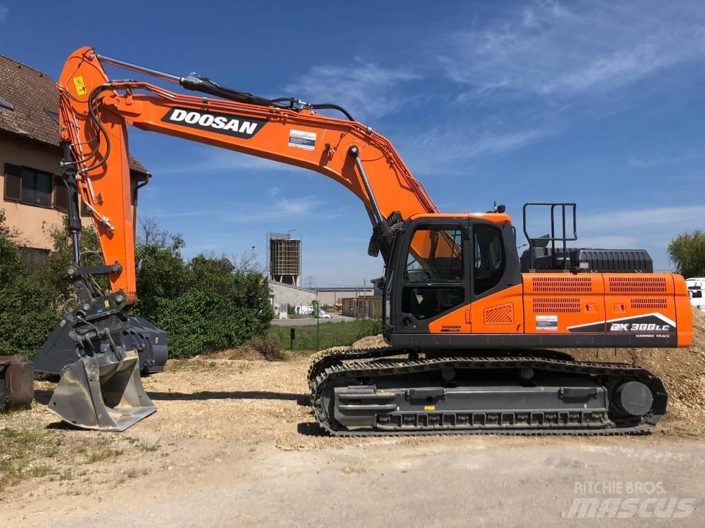 Doosan DX 300 LC-7 Гусеничные экскаваторы
