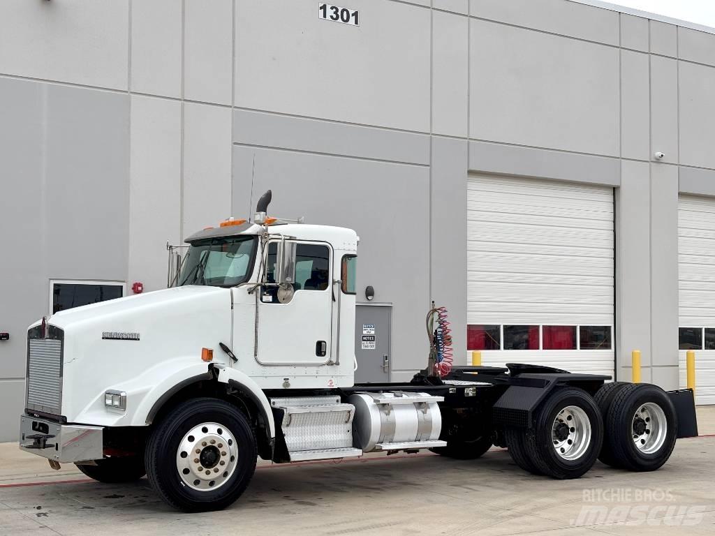 Kenworth T800 Седельные тягачи
