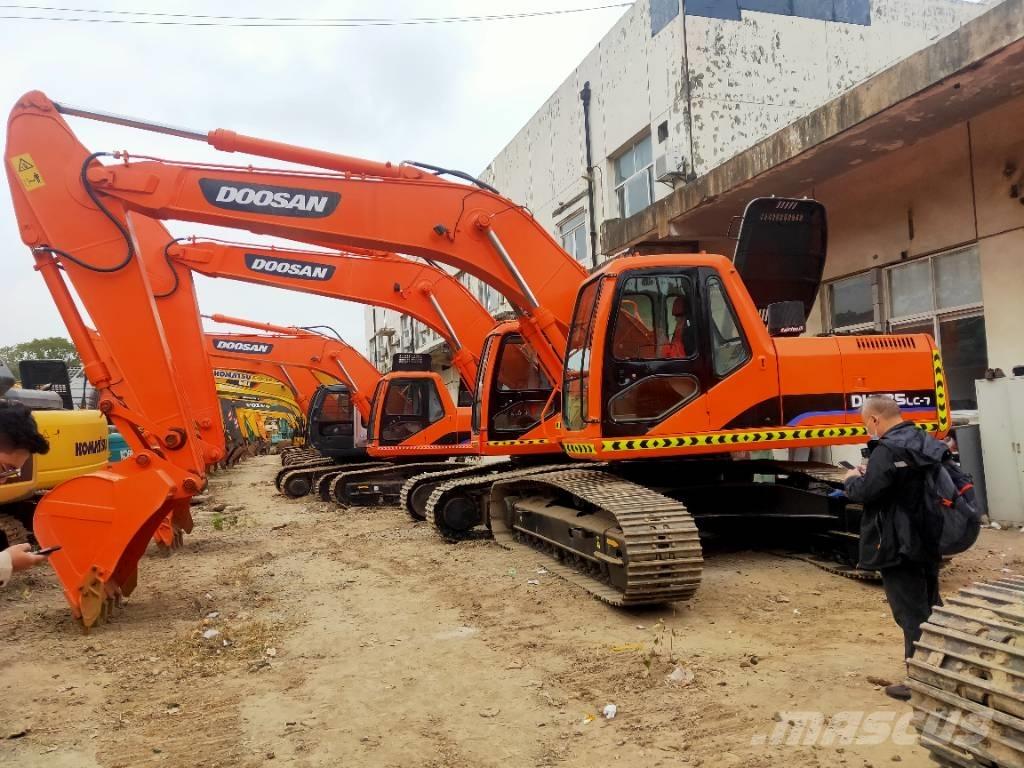 Doosan DH225LC-7 Гусеничные экскаваторы