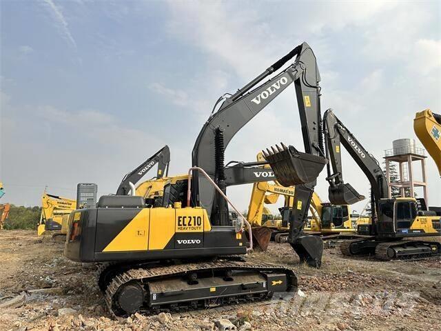 Volvo EC210B Гусеничные экскаваторы