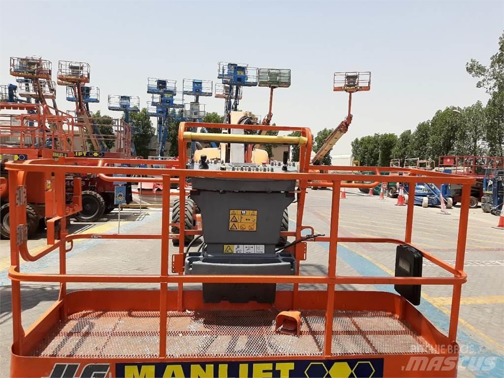 JLG 800AJ Коленчатые подъемники