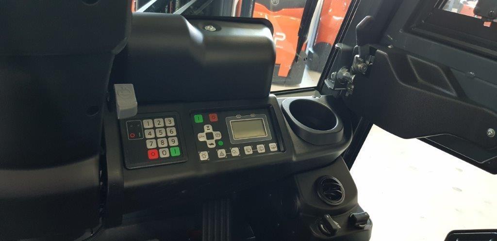 Toyota 8FBM20T Электропогрузчики