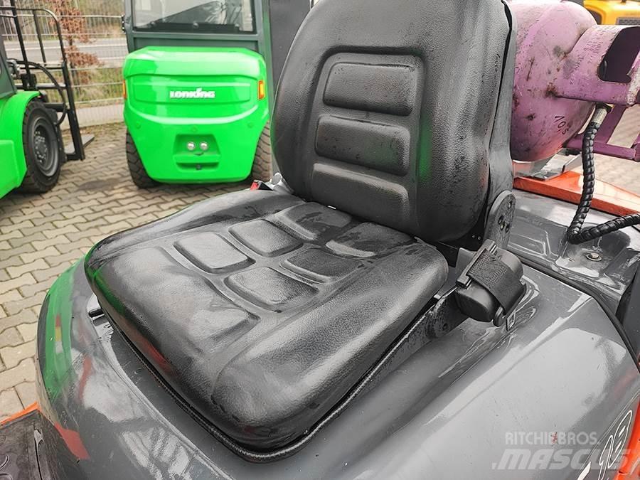 Toyota 42-7FGF18 Газовые погрузчики