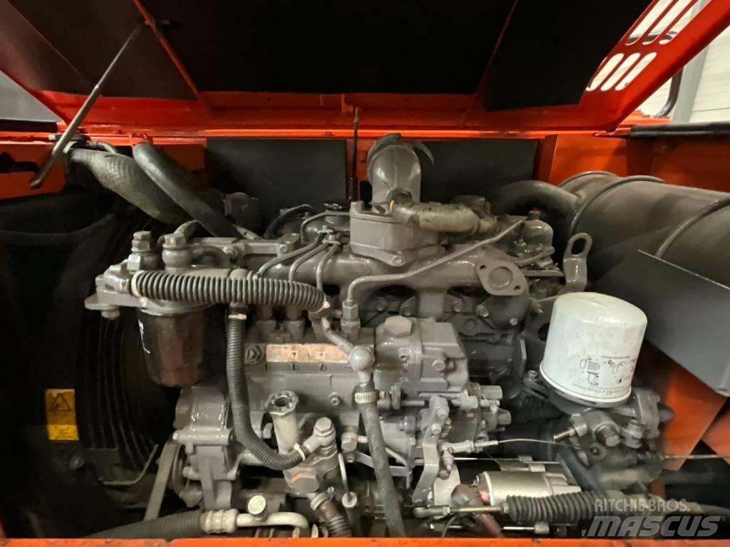 Hitachi ZX 70 Малые экскаваторы 7т-12т
