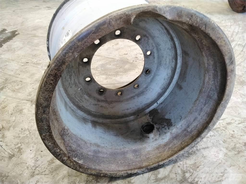 Valmet 860 24x26,5 Шины и колёса
