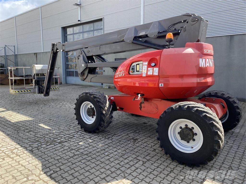 Manitou 200ATJ RC Коленчатые подъемники
