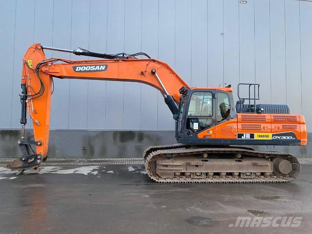 Doosan DX 300 LC-7 Гусеничные экскаваторы