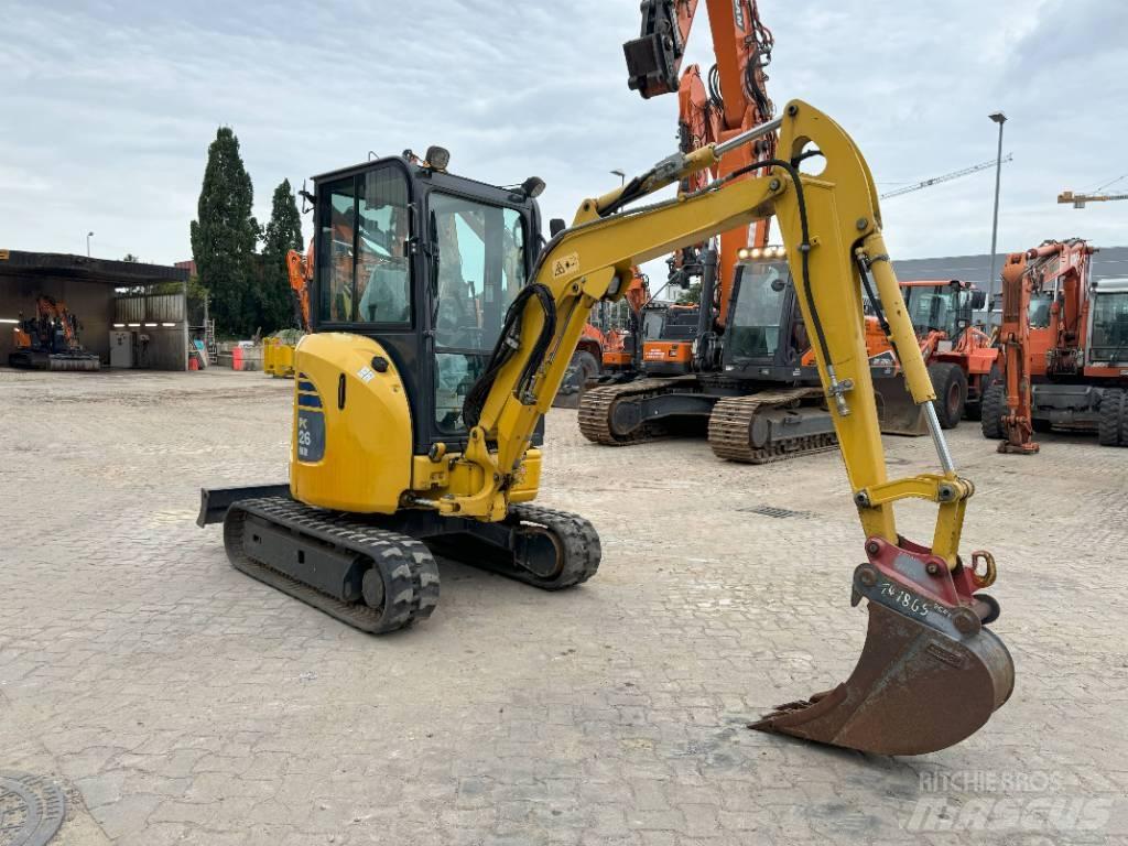 Komatsu PC26MR-3 Мини-экскаваторы