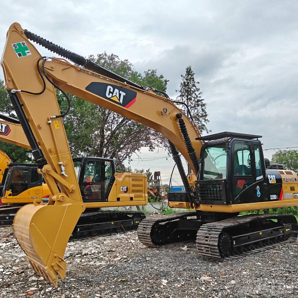 CAT 320D2 Гусеничные экскаваторы