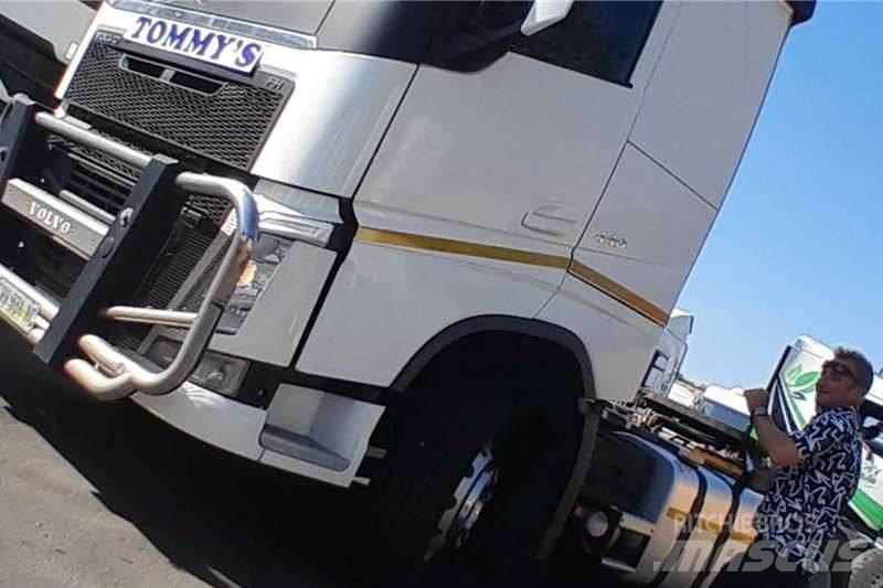 Volvo FH440 Специальные грузовики