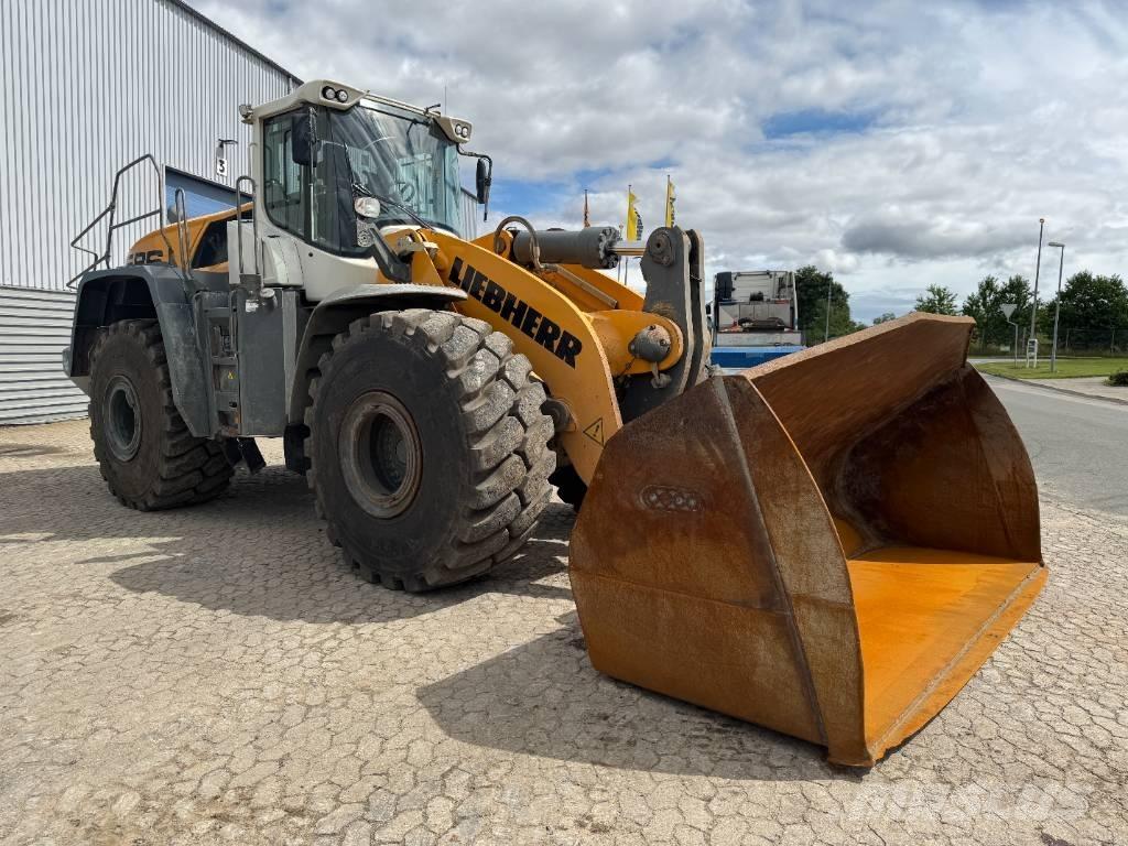 Liebherr L586 Фронтальные погрузчики