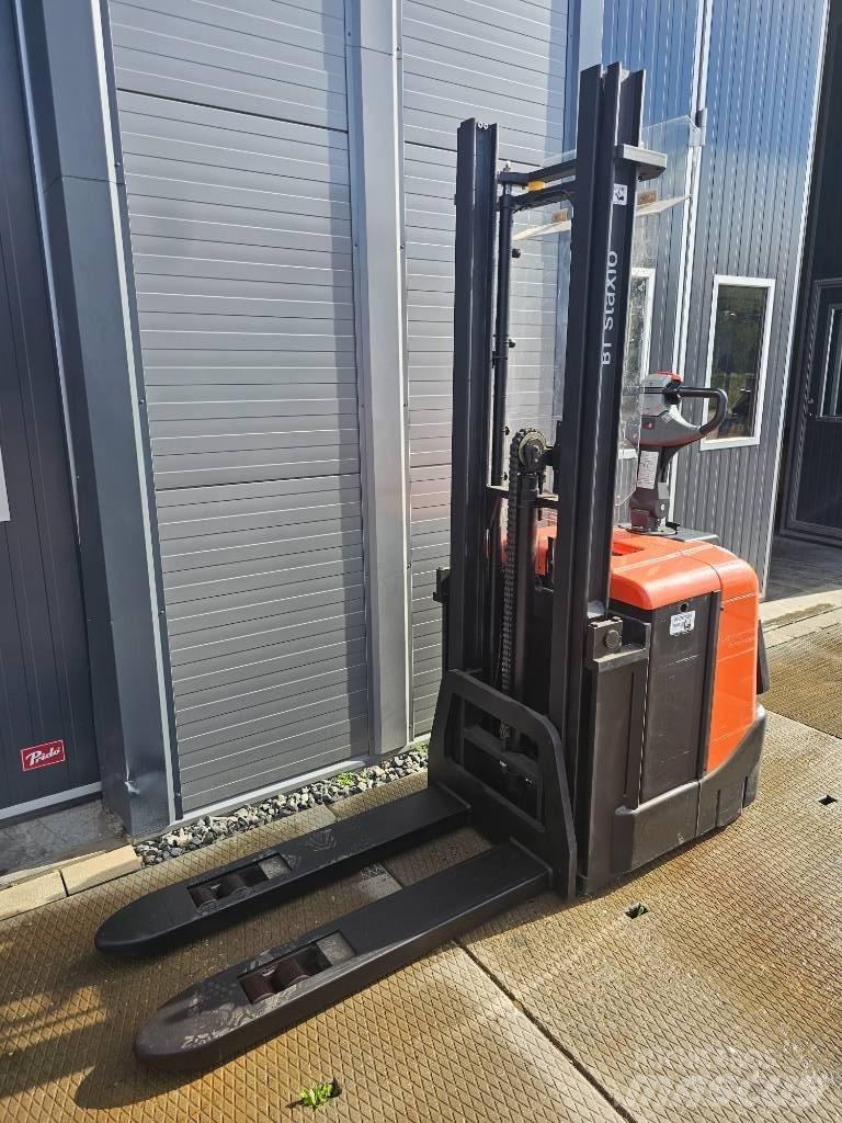 BT SPE 125 4150mm Ручные штабелёры с электроподъёмом