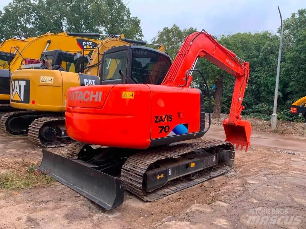 Hitachi Zaxis 70 Гусеничные экскаваторы