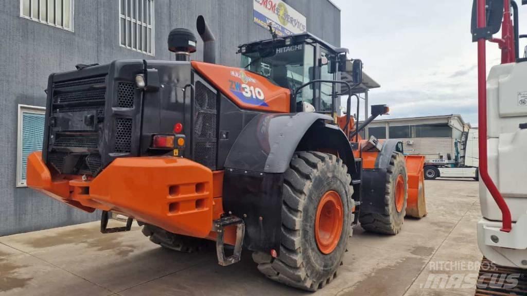 Hitachi ZW 310-6 Фронтальные погрузчики