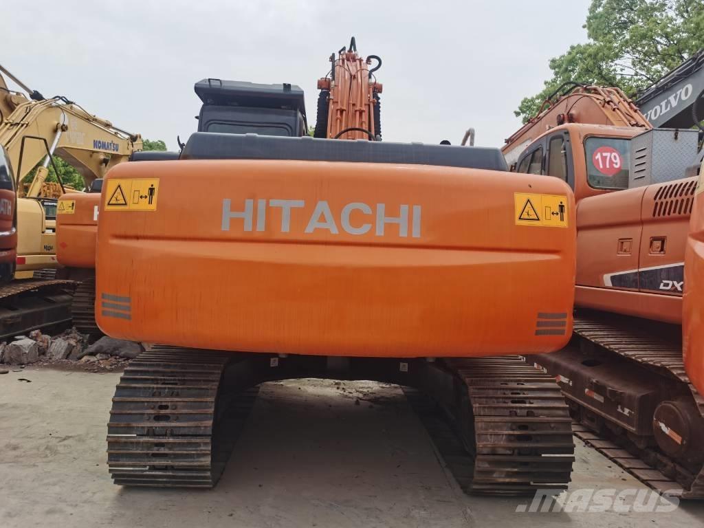 Hitachi ZX 200 Гусеничные экскаваторы