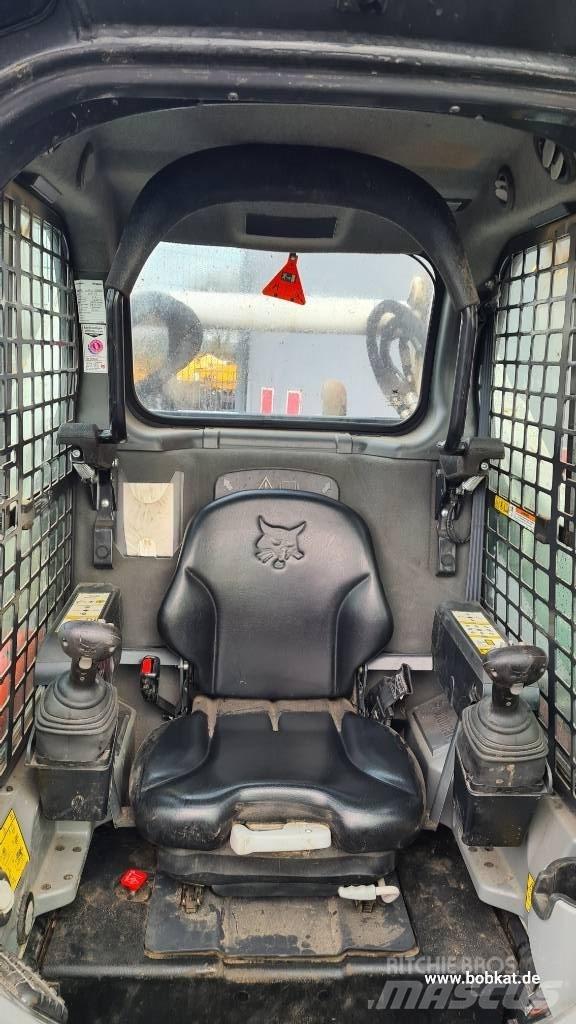 Bobcat T 770 Гусеничные фронтальные погрузчики