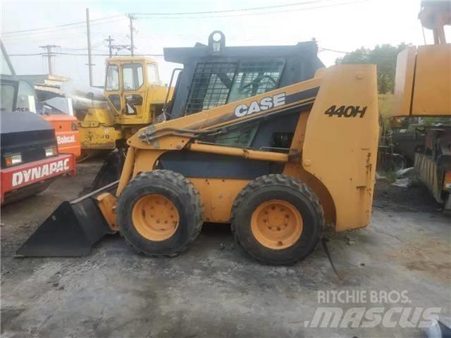 CASE 440H Мини-погрузчики