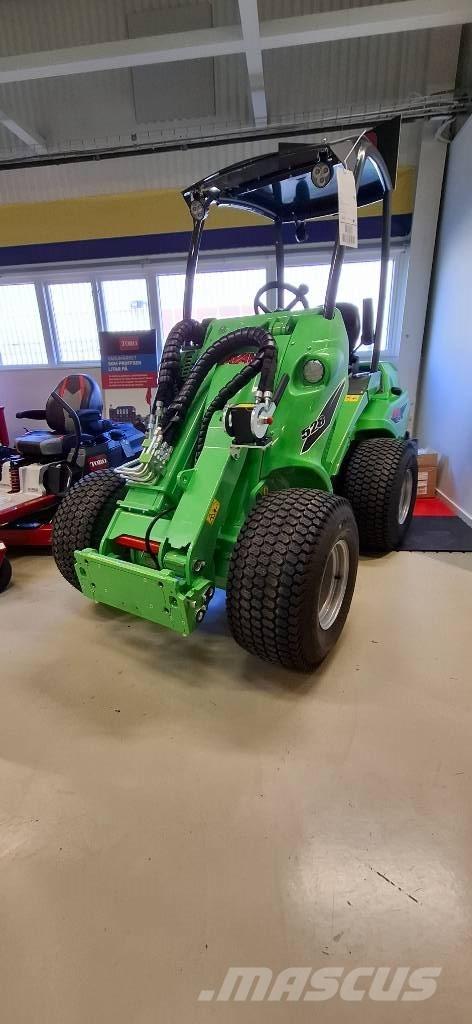 Avant 528 Многофункциональные сельскохозяйственные погрузчики