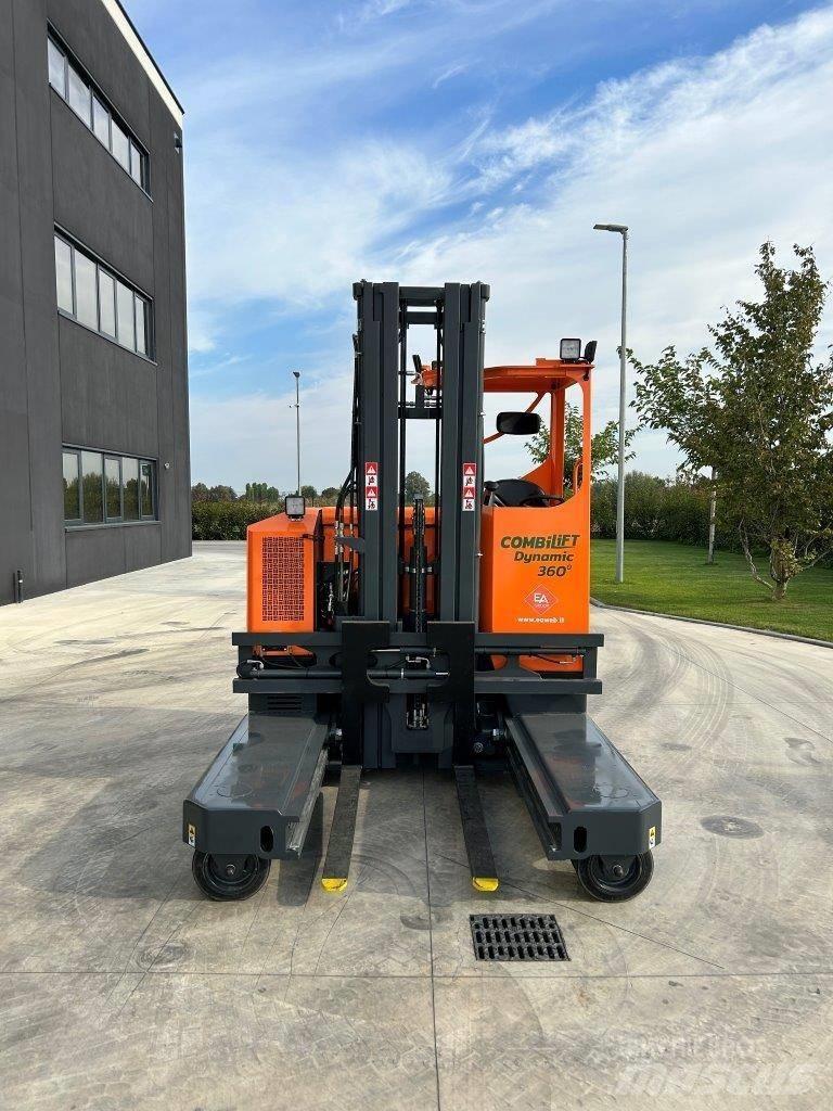 Combilift MR4 4-x ходовые ричтраки