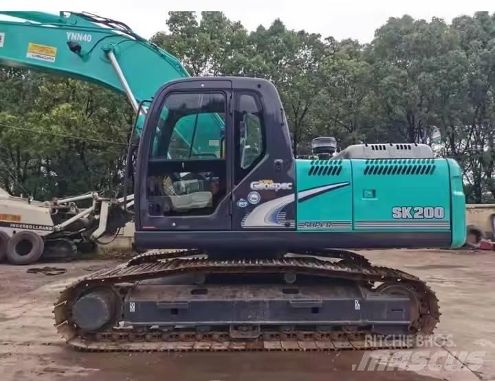Kobelco SK200 Гусеничные экскаваторы