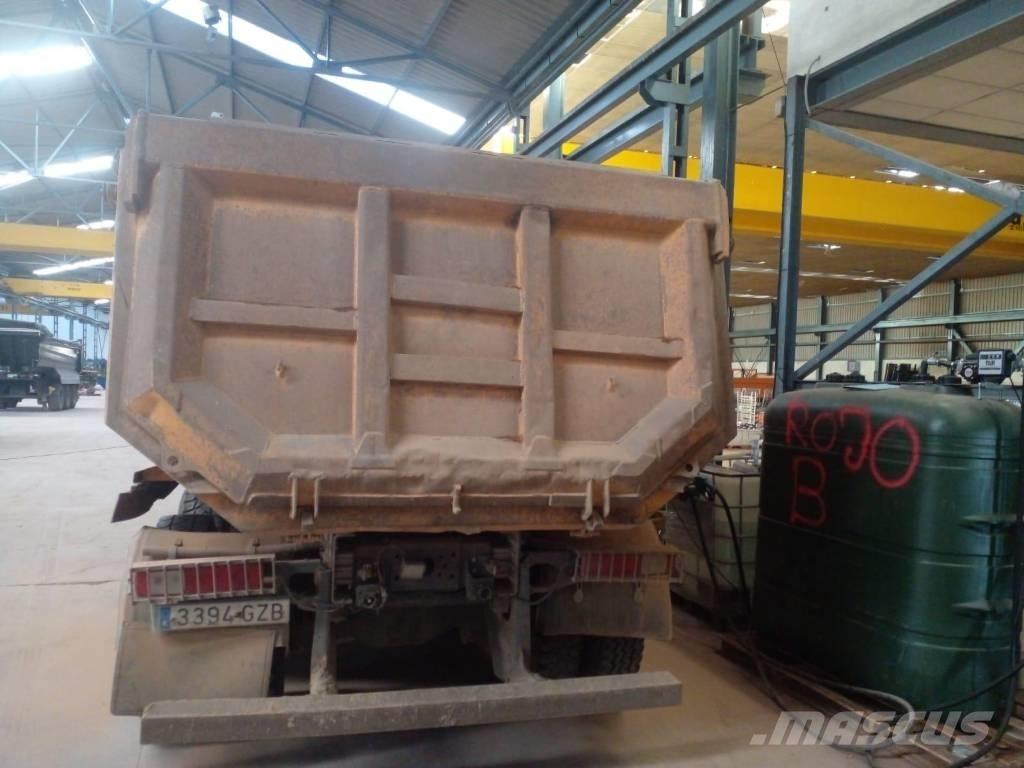 Renault Kerax 420 Грузовики-Самосвалы