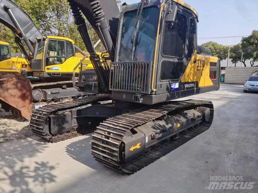 Volvo EC 210 B LC Гусеничные экскаваторы