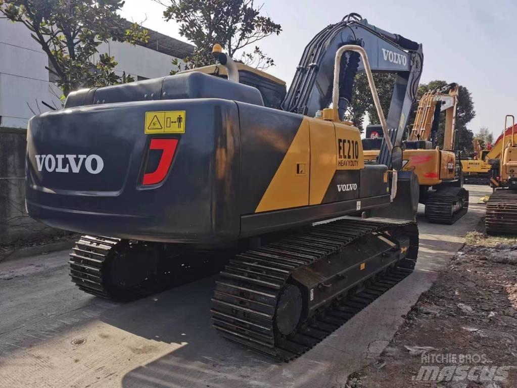 Volvo EC 210 B LC Гусеничные экскаваторы