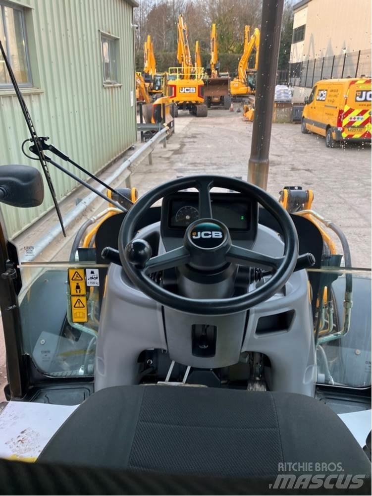 JCB 3CX Экскаваторы-погрузчики