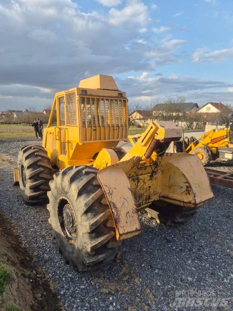 John Deere 667d Лесохозяйственные тракторы