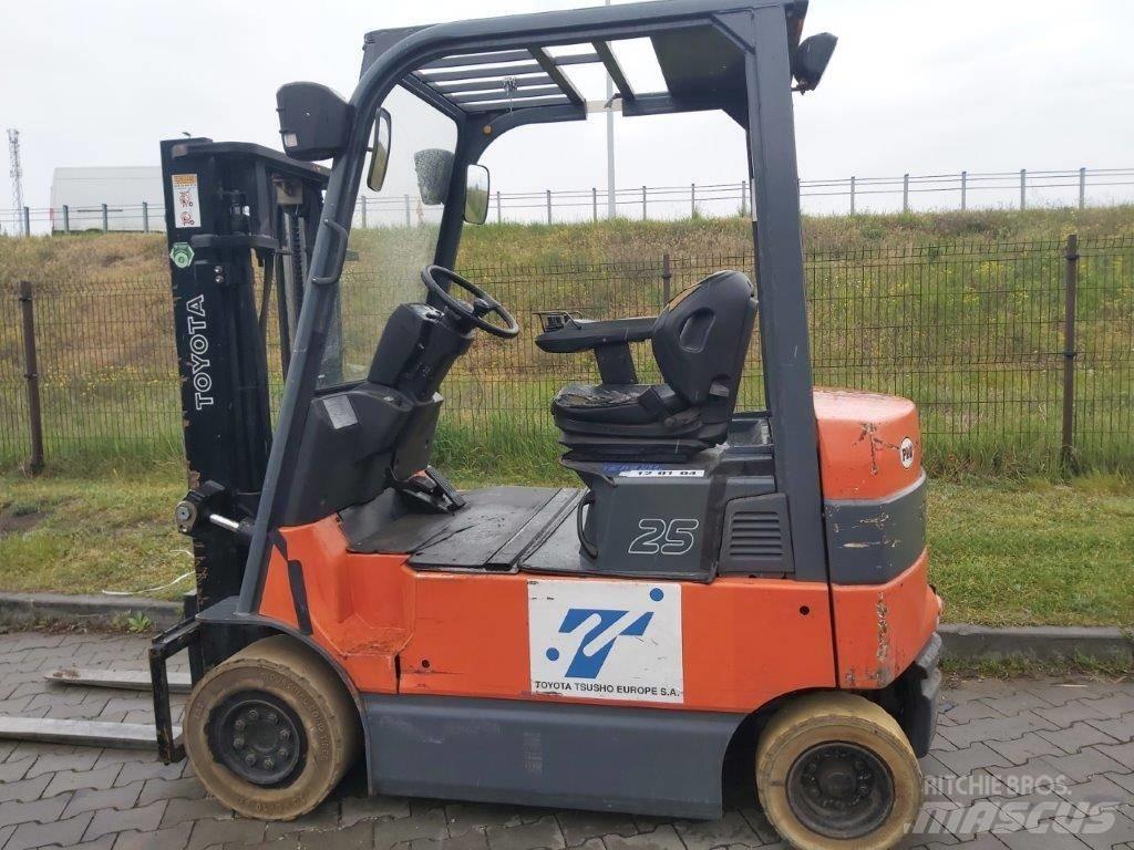 Toyota 7 FB MF 25 Электропогрузчики