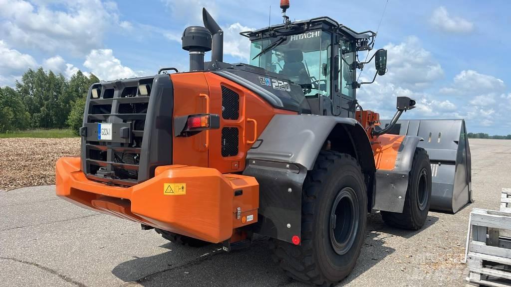 Hitachi ZW 220 Фронтальные погрузчики