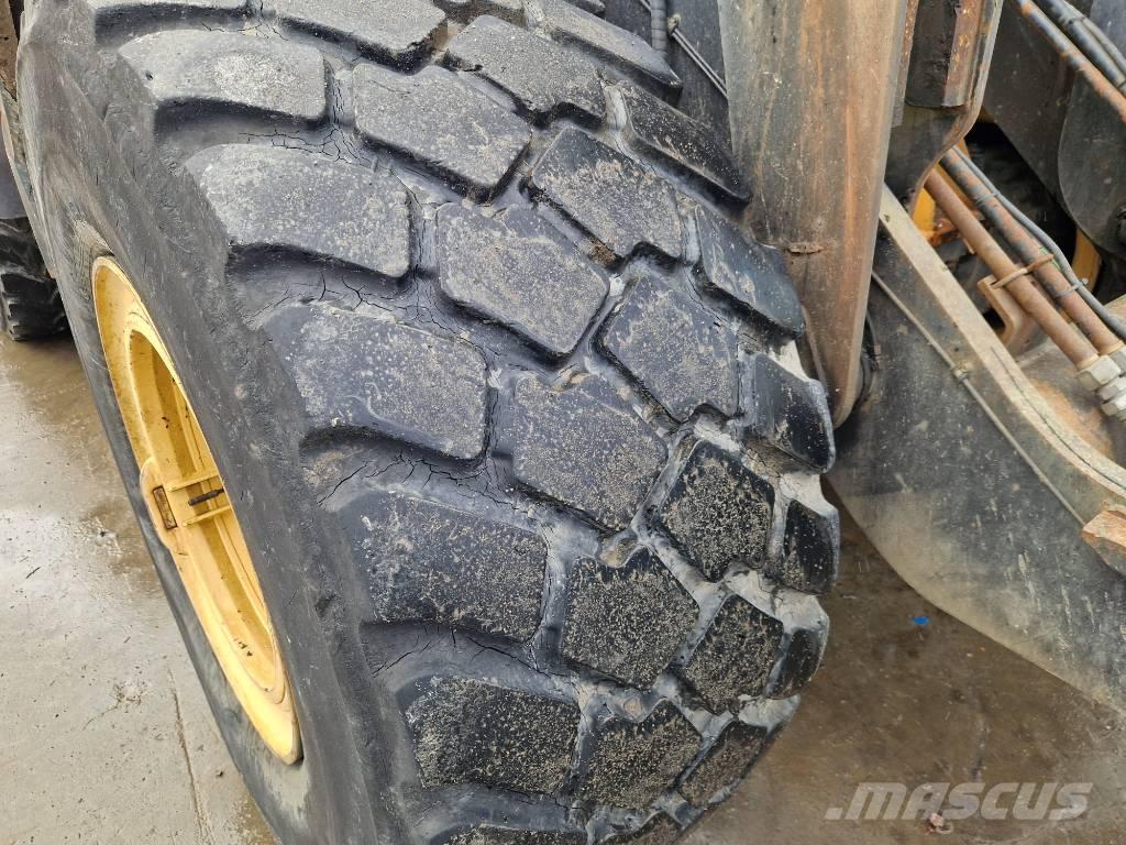 Ljungby L15 Фронтальные погрузчики