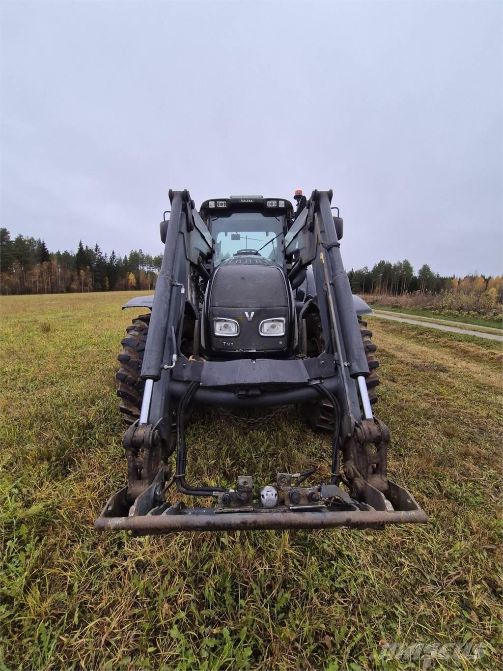 Valtra T163e V Трактора