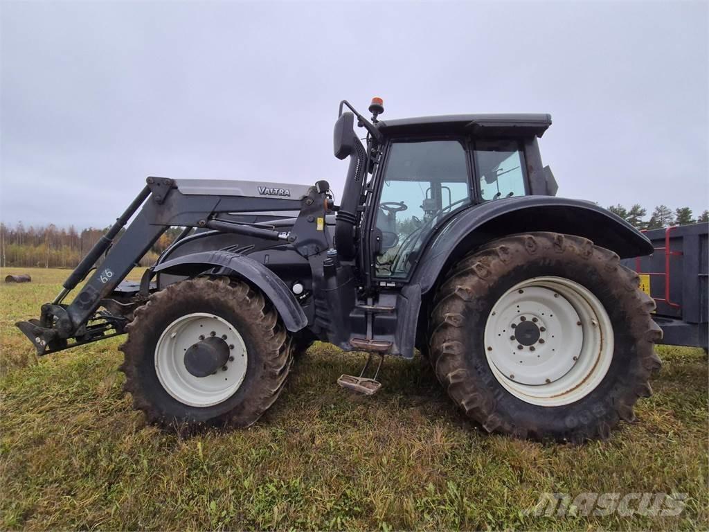 Valtra T163e V Трактора