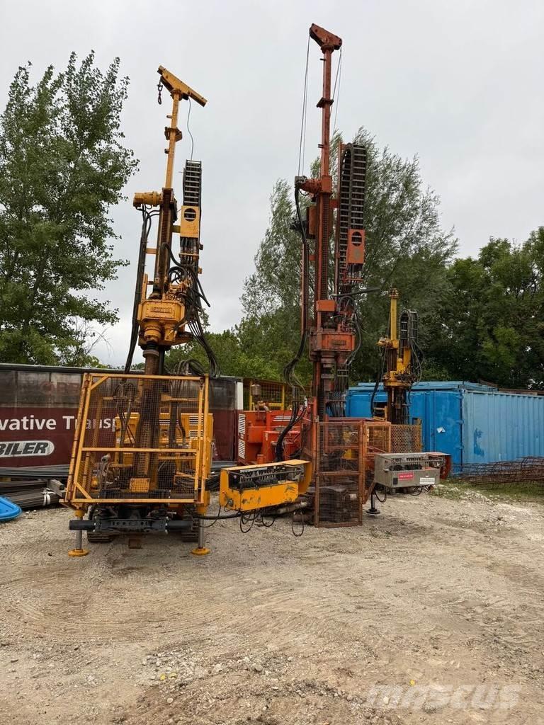 Beretta T51 Гусеничные буровые установки