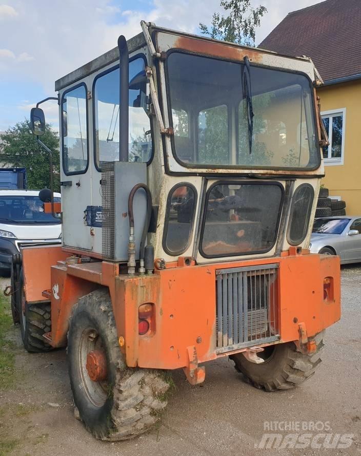 Schaeff SKB 902 Экскаваторы-погрузчики