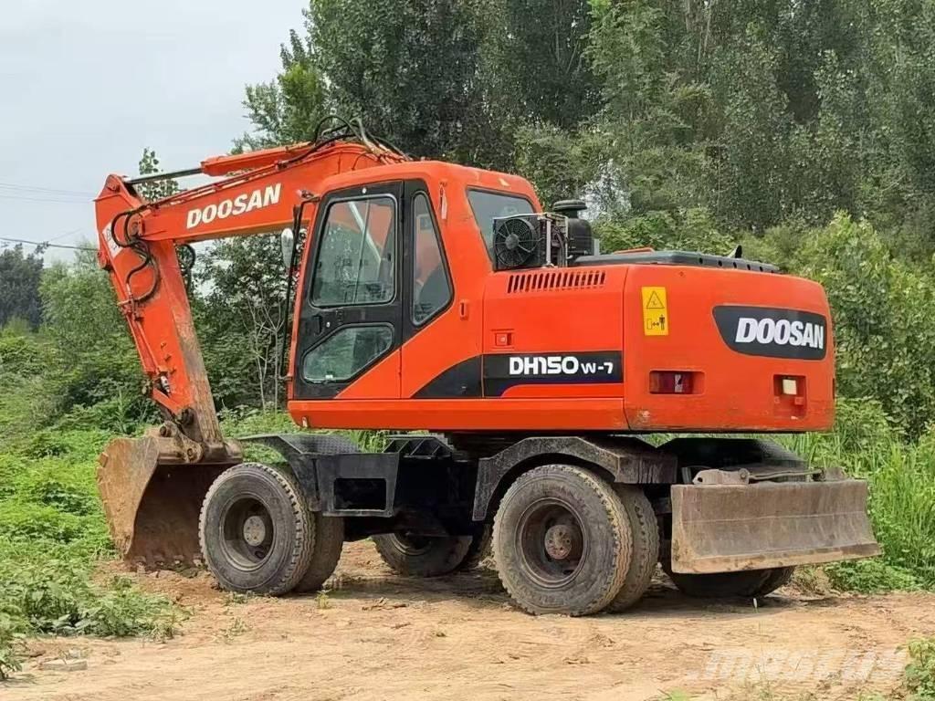 Doosan 150 W-7 Колёсные экскаваторы