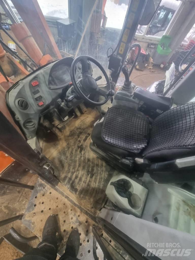 Hitachi ZW 310-6 Фронтальные погрузчики