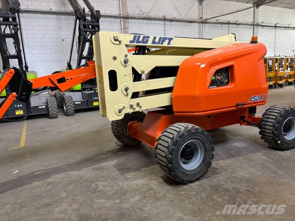 JLG 450 AJ Коленчатые подъемники