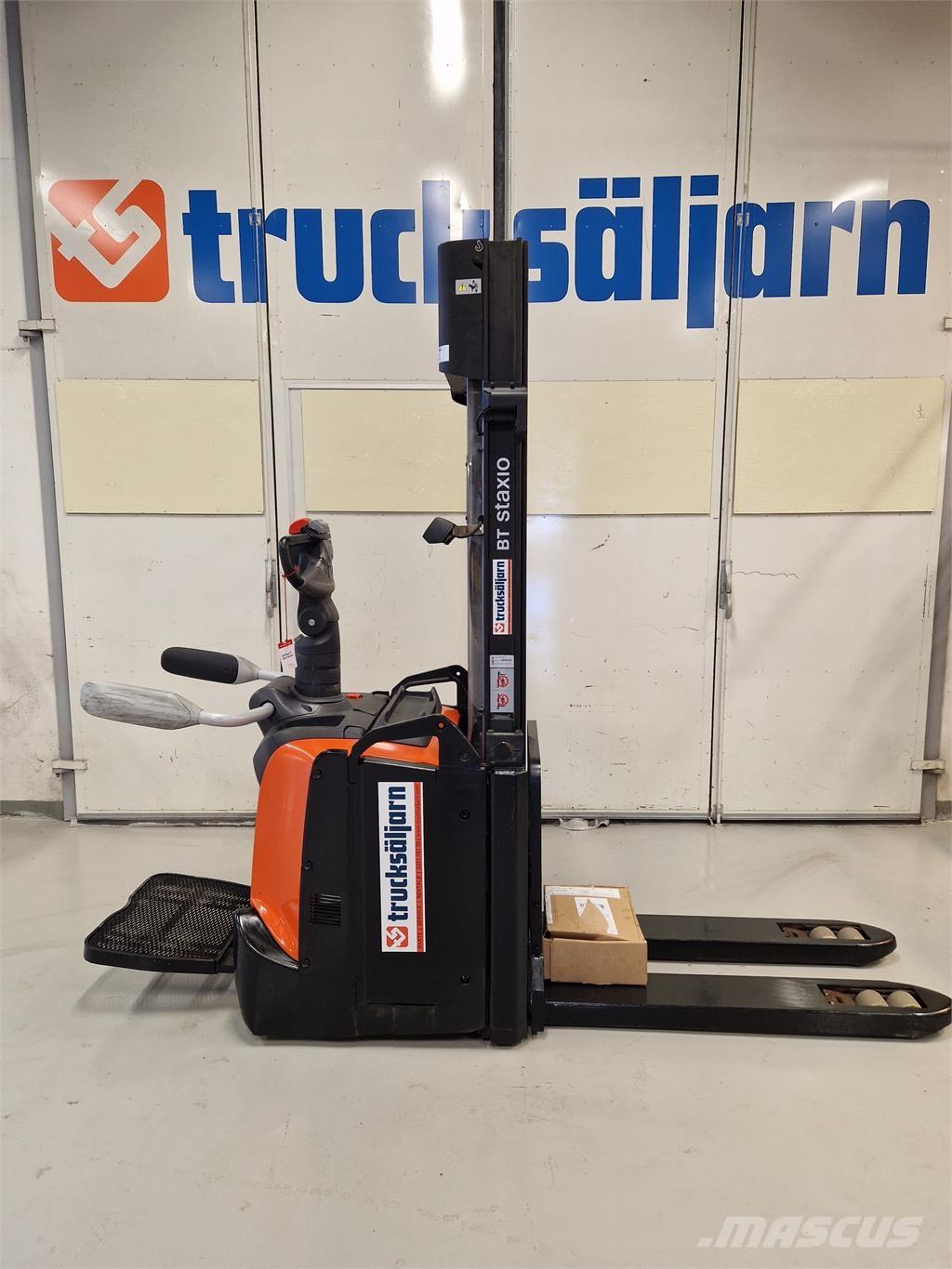 Toyota SPE120L Самоходные электроштабелёры