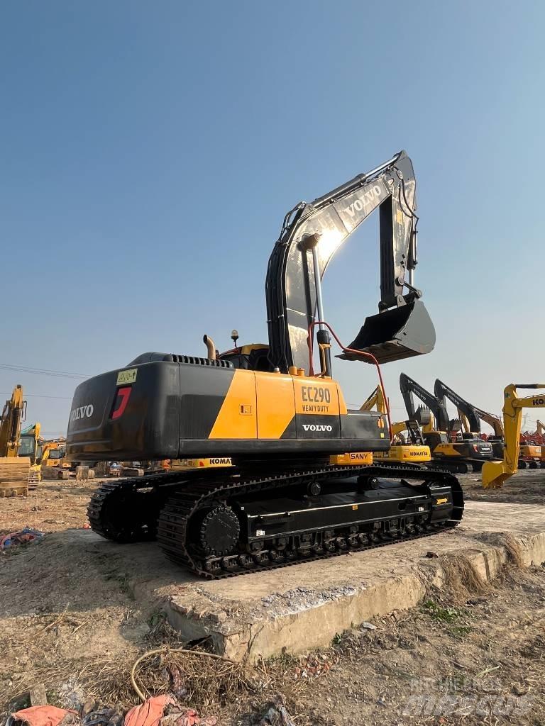 Volvo EC290 Гусеничные экскаваторы
